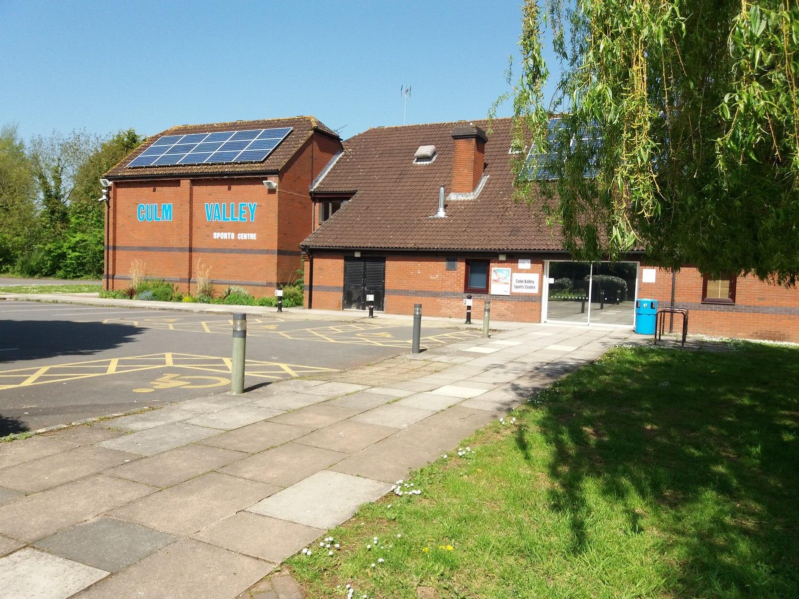 Culm Valley Sports Centre Tables, Cullompton photo 1