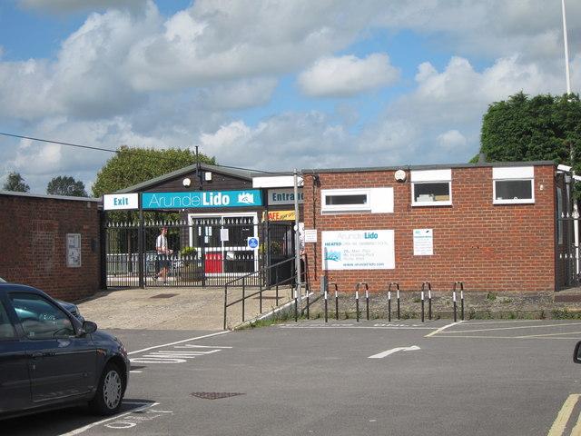 Arundel Lido photo 1