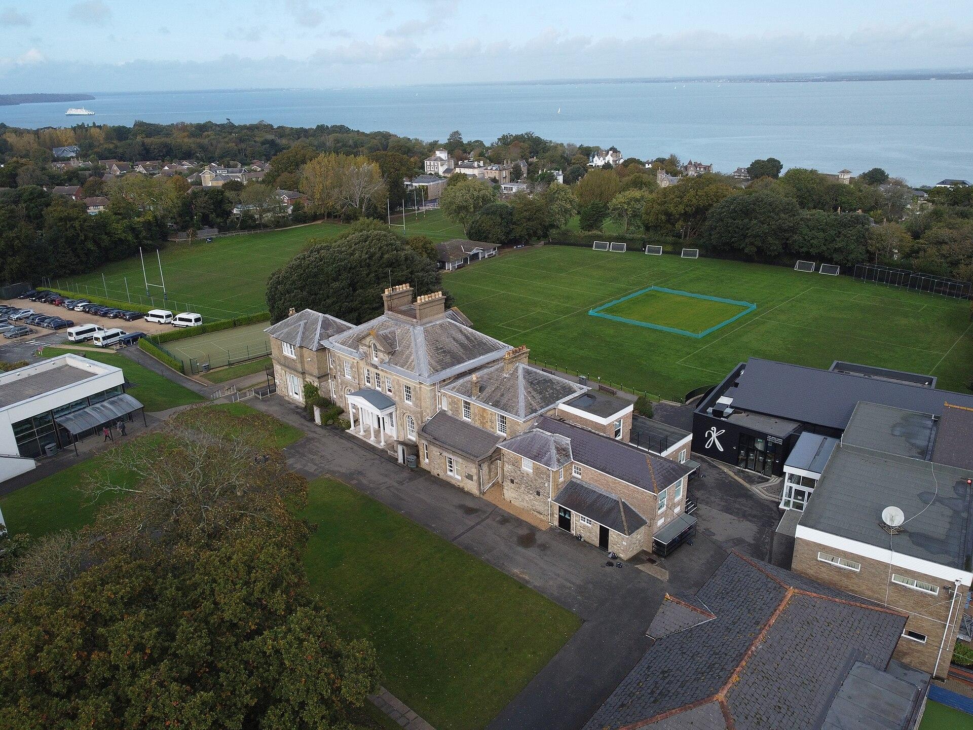 Ryde School With Upper Chine photo 1