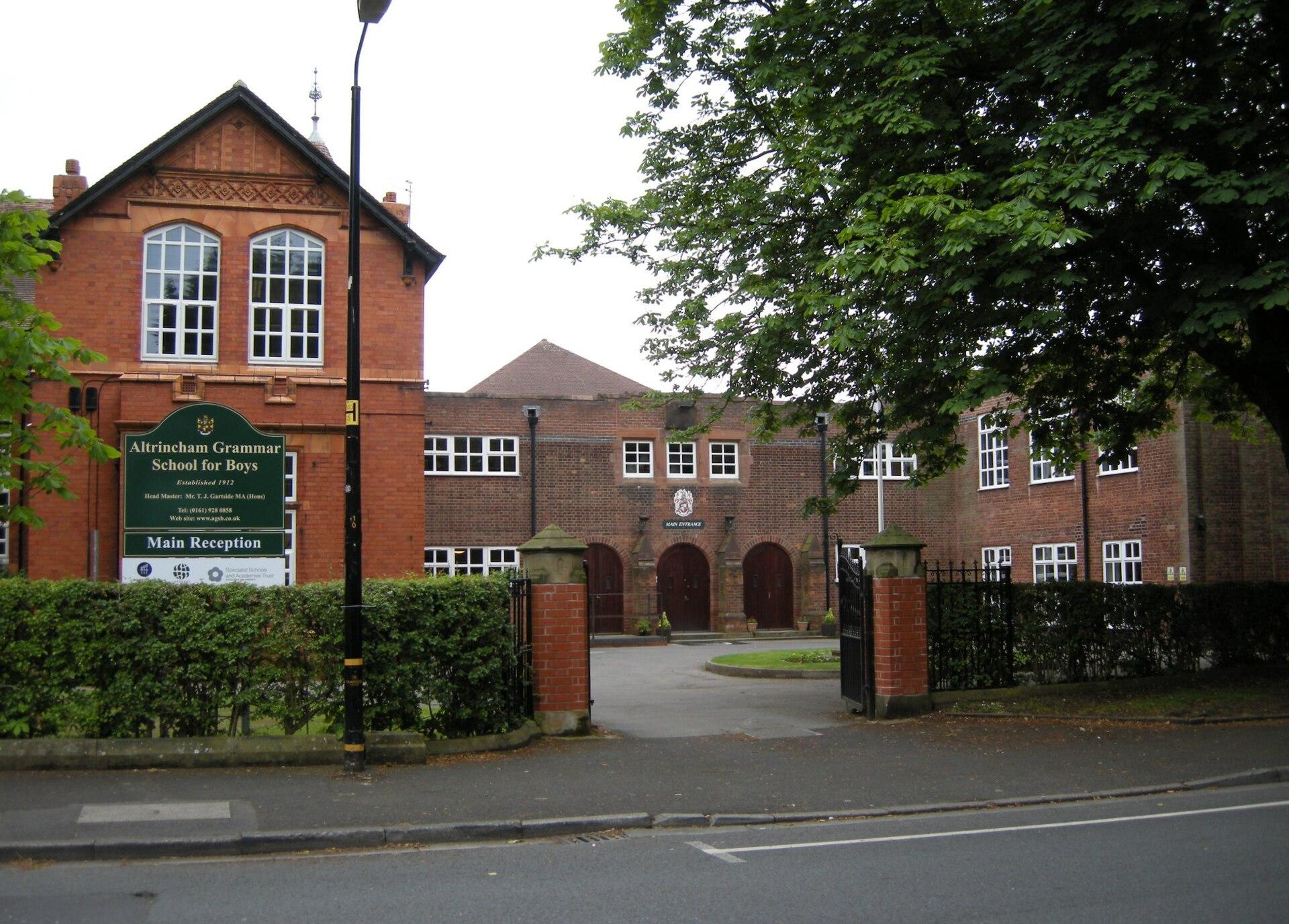 Marlborough Road Tables, Altrincham photo 1