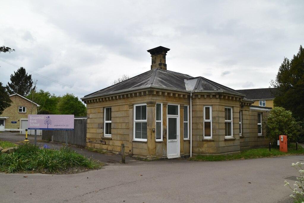 Broomhill Bank School photo 1