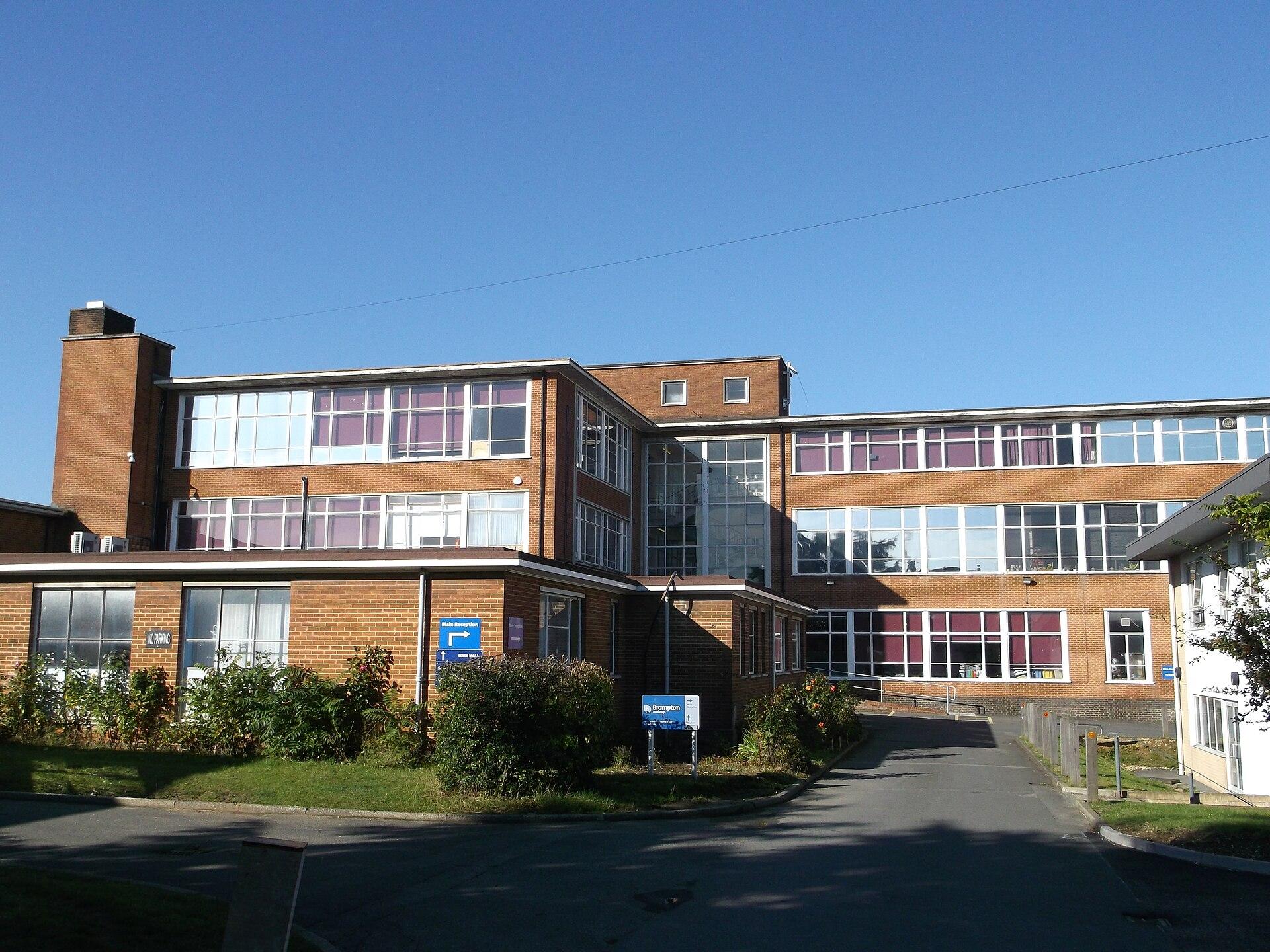 Brompton Academy photo 1