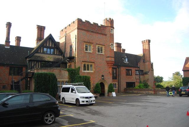 Shiplake College photo 1