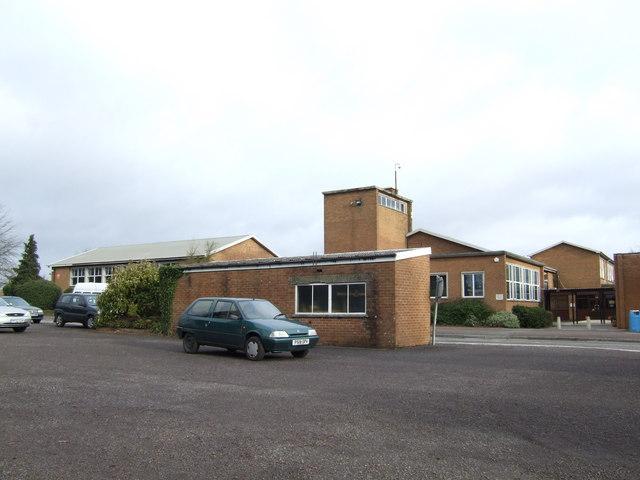Highworth Warneford School, Swindon photo 1