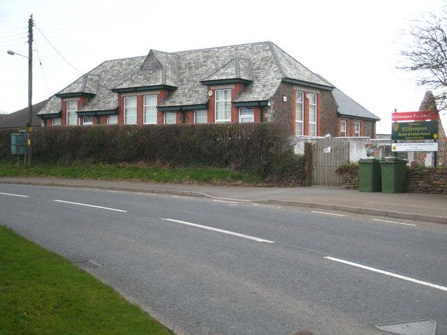 Kilkhampton Primary School Tables, Bude photo 1