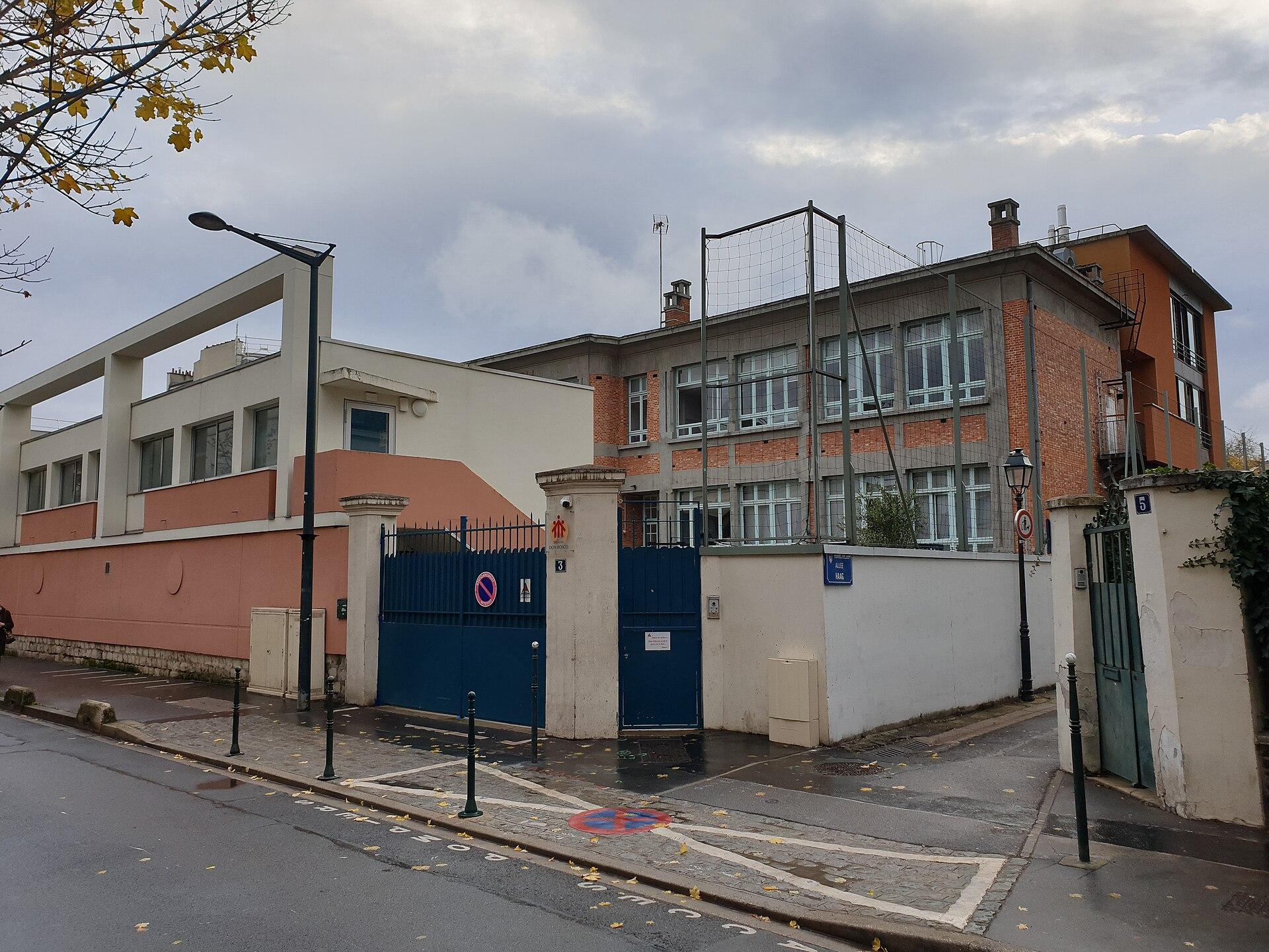 Gymnase du Collège Saint Joseph Tables, Asnières-sur-Seine photo 1
