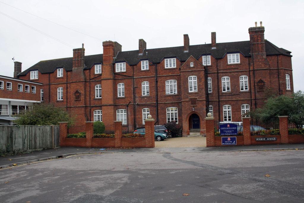 Chafyn Grove School, Salisbury photo 1