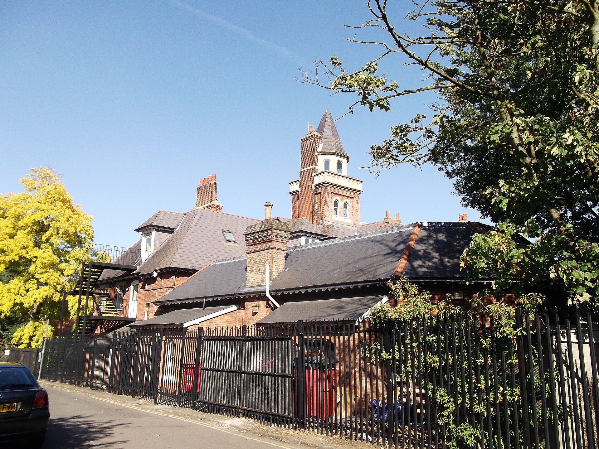 Sydenham High School Gdst, London photo 1