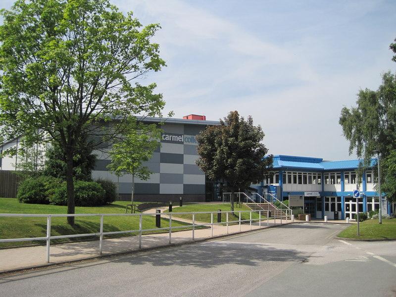 Carmel College, St. Helens photo 1