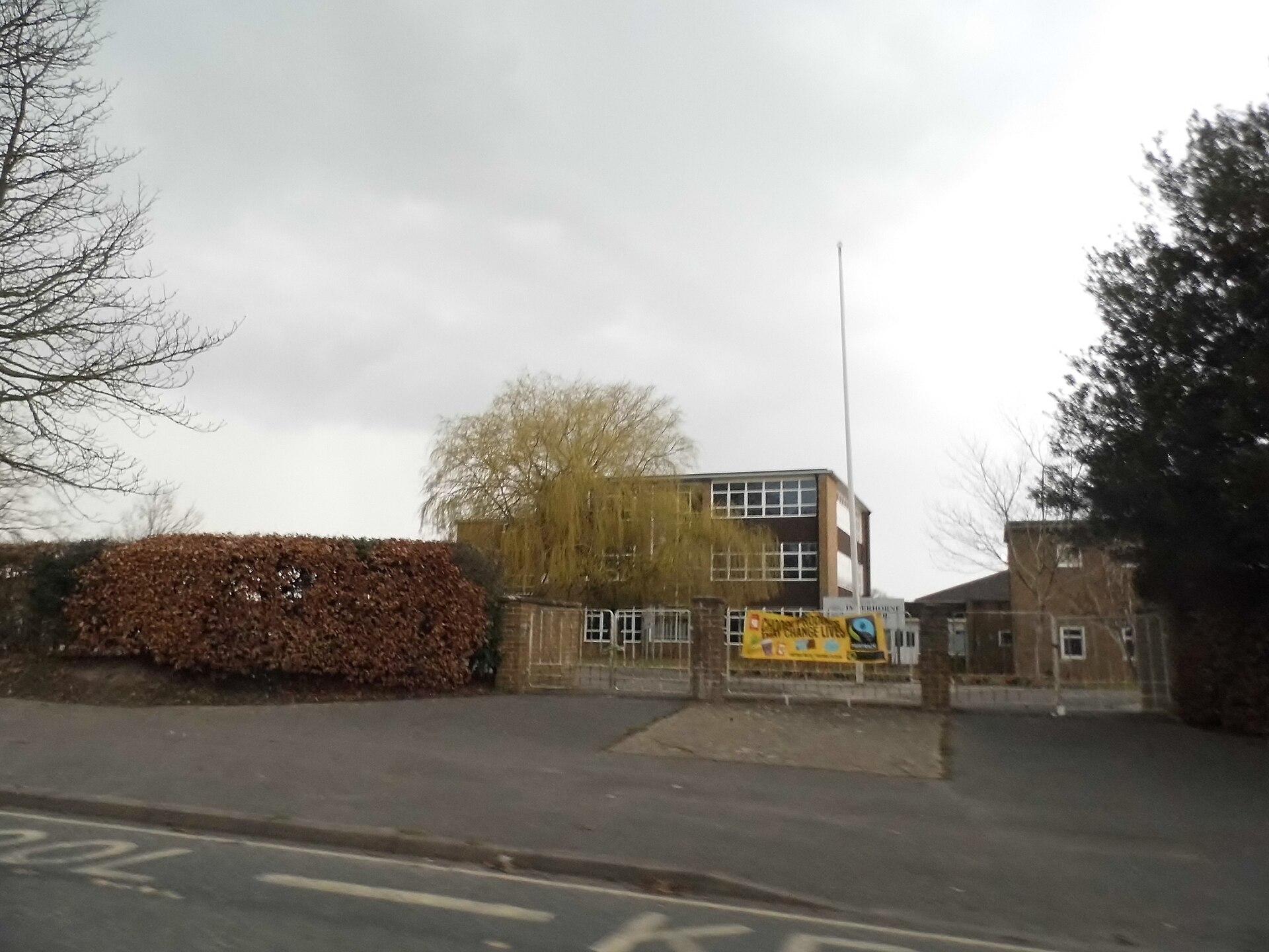 Imberhorne Upper School Tables, East Grinstead photo 1