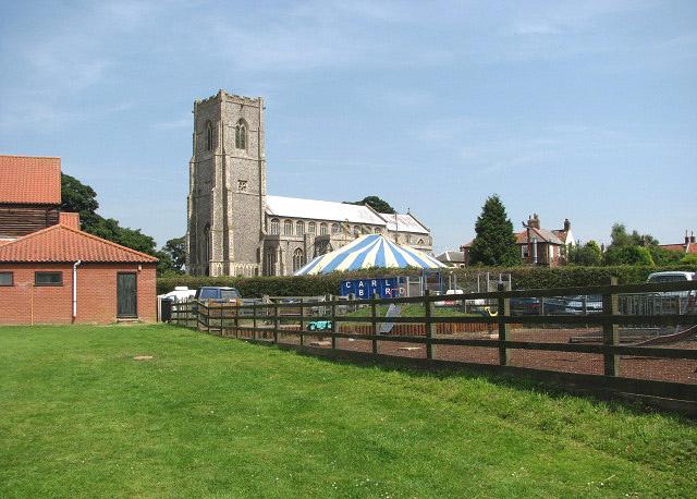 Worstead Playing Fields, Ruin Road photo 1