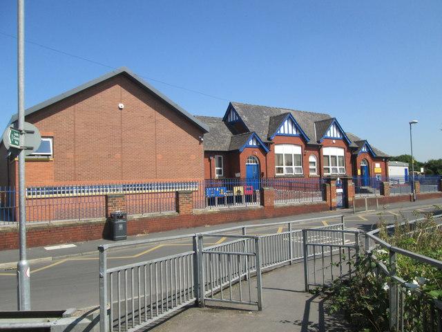 Thorpe Primary School photo 1
