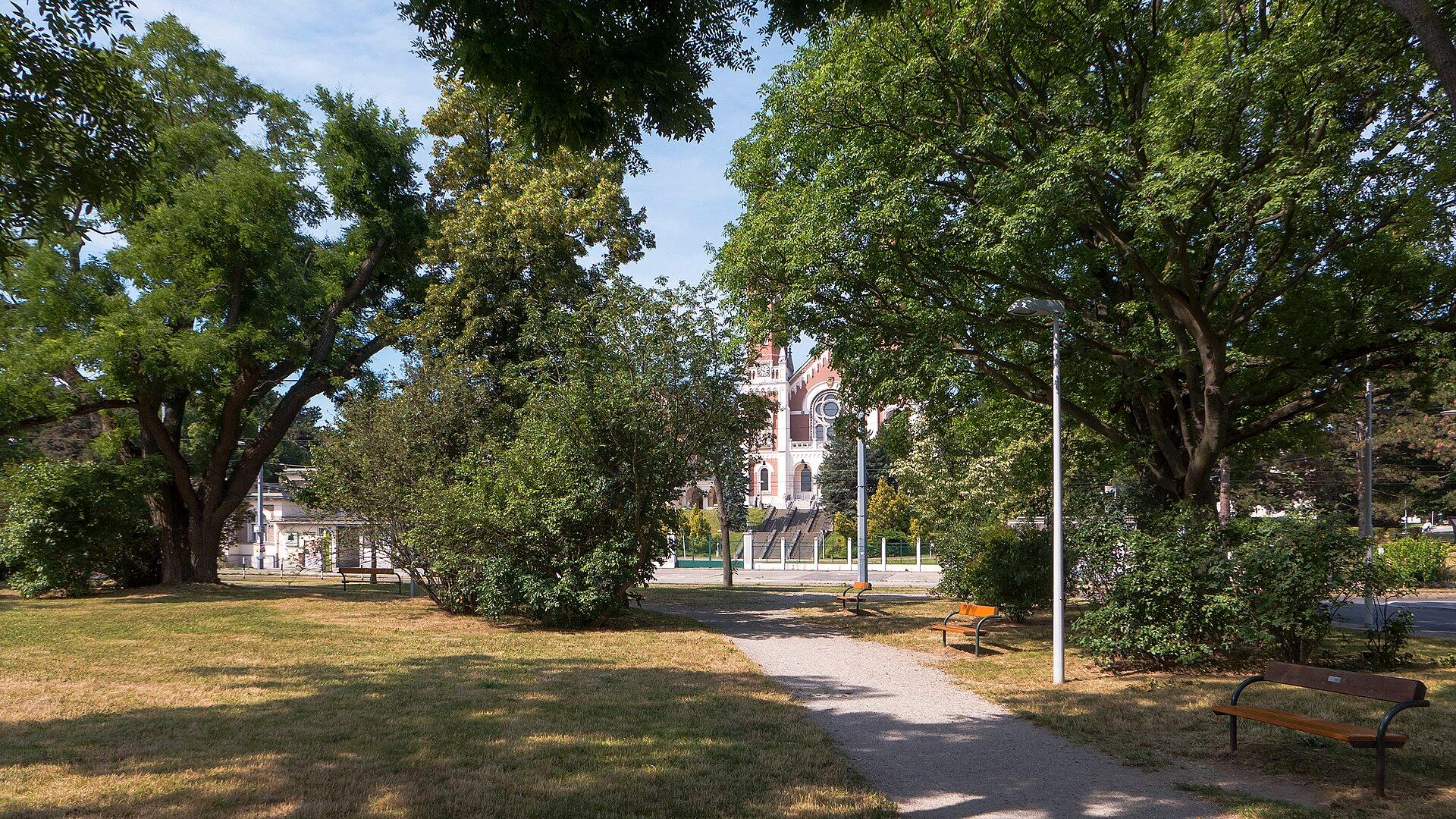 Friedrich-Julius-Bieber-Anlage photo 1